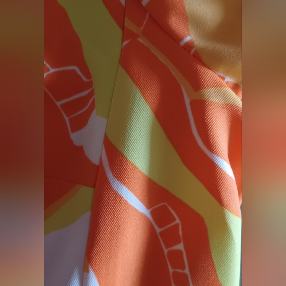 RARE 70s Psychadelic Neon Kaftan Dress With Matching Shorts! - Picture 14 of 16